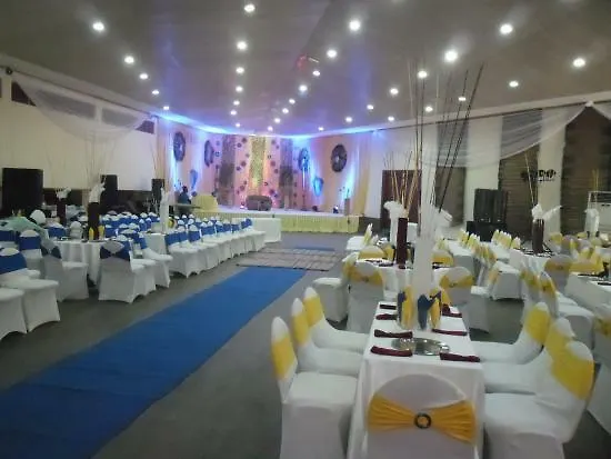 Royal International 4* Lipsko