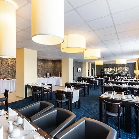 Royal International 4*