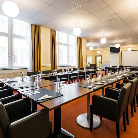 Royal International 4*