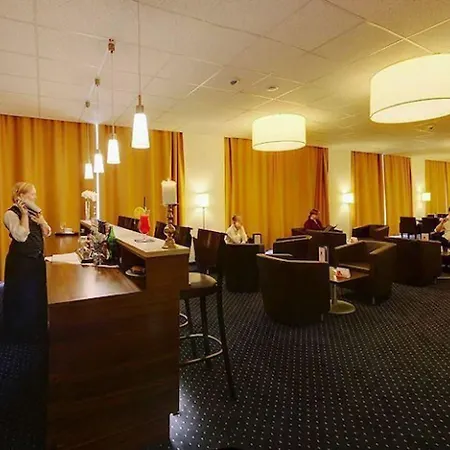 Royal International Hotel 4*